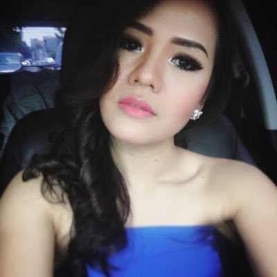 Dentist | Singer | MC | I am GOD's beloved.. ❤️ Klinik Gigi 3IFFEL. Jl.Tirto Agung no.14, Tembalang, Semarang.. Instagram : @gracenovita