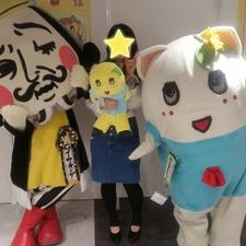 あやな イラストのふなっしーの見分け方がやっとついたので Upします ぜーーーったい合ってる ふなっしーland B5ノート 全梨集合 を見て見分けつきました 特に見分けが難しい1と3号の解説をつけます 合ってますよね 公式さん T