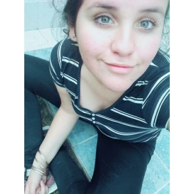 ByLuVeron3's profile picture. » Las cosas llegan cuando menos te lo esperas «

:3