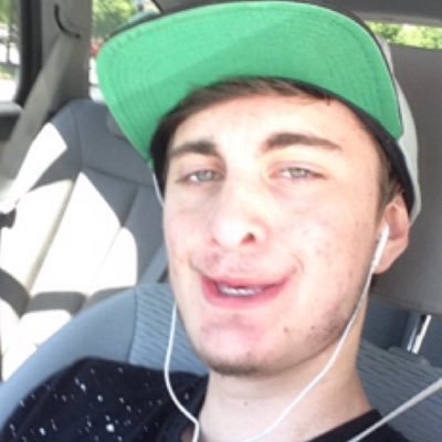 CaptainChrons's profile picture. #yeetyouthought I'm 18 and slightly retarded. i won't stop you from sliding in my DM's.  snap chat: nickcordon0_0