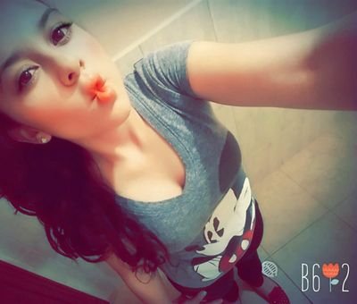 Camii_Salo's profile picture. Prefiero vivir en un mundo irreal a vivir en un mundo que no cree en los sueños..