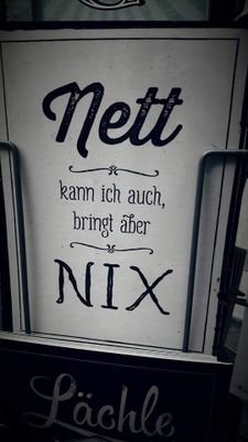 WingTsun - Kampfkunst - Selbstverteidigung / 
Verwaltungsrecht - Migrationsrecht
#TeamVerwaltungsresopal

HBM aD, LRA, StOI, LL.B. 🤪