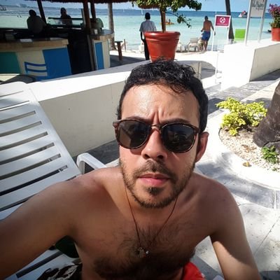 juanseosorio's profile picture. Medico General - solo vibra positiva