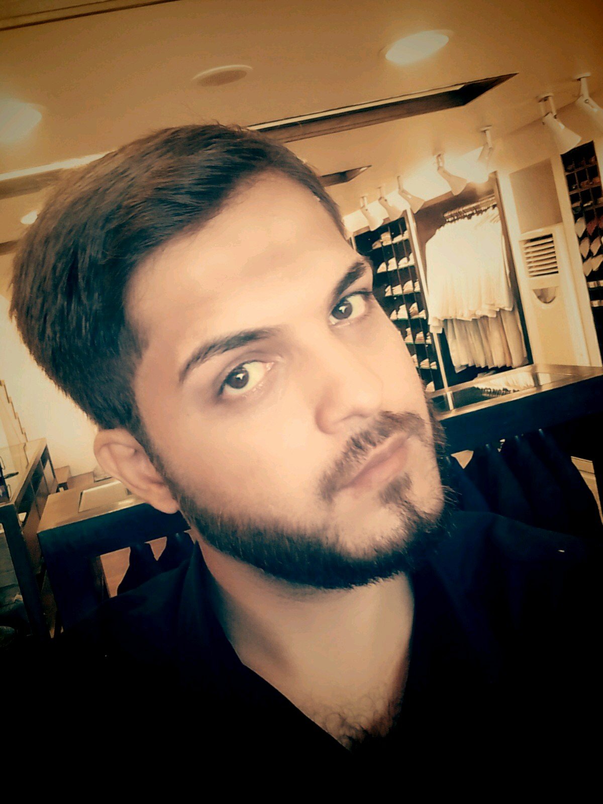 IT-Head / Web-Graphic designer,, Senior Web Developer/Programmer,, Internet Marketing Specialist..