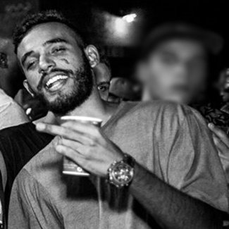 FilipeCoast_92's profile picture. Carioca, capricorniano, de bem com a vida .