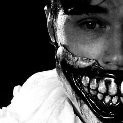 Haunted_Killer's profile picture. J'écorcherai vos âmes avant de dépecer vos corps.