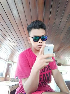 DwieFian's profile picture. 5C8C76AD | PELAUT