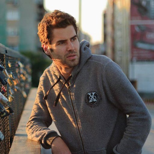 uumutsenn's profile picture. 