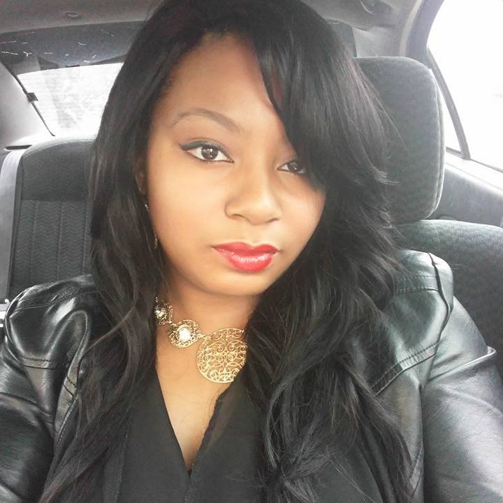 SabrinaBanks (HoneyBee_Banks) Twitter
