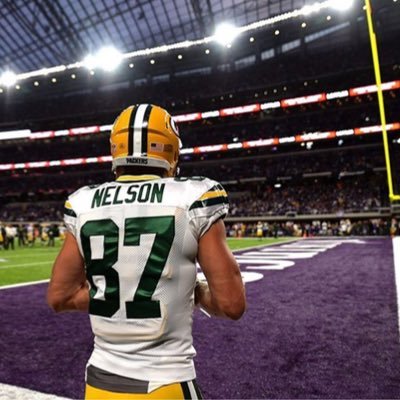 l talk shit about athletes, and share decent strategy for NFL If you don't like than fuck off.