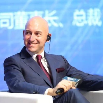 Gianluca is a senior executive. in a journey to advance science Diagnostic and Precision Medicine forward.
