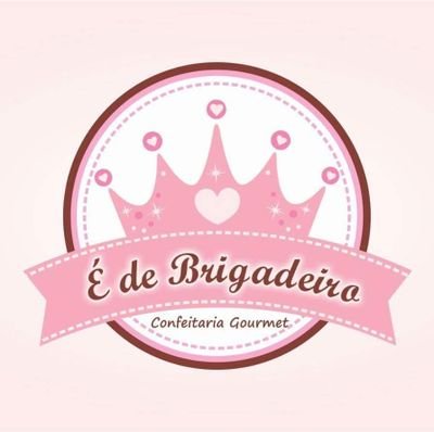 Somos uma confeitaria gourmet especializada em Brigadeiros Gourmet e cupcakes!