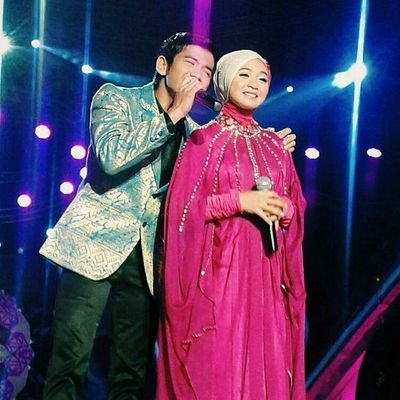 Account Fansbase Of @dhogalovers | Don't Make Spam | 1 Tweet 1 Hastag | Always Support @DA2_Ridho @DA2_Ega