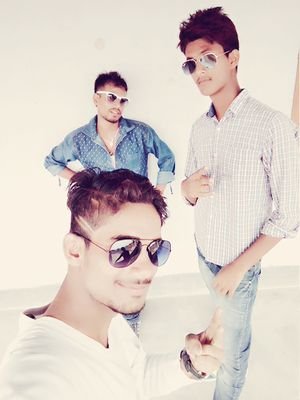 sonusingh484231's profile picture. Entertainment