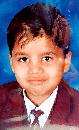 FarmerJanine's profile picture. Official Jake Gyllenhaal FaceBook -