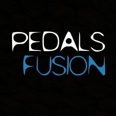 Pedal effects & guitar gear demos.🖤💙🤍
https://t.co/qU2W4UYmMg