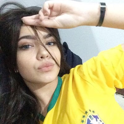 sianahrvrd's profile picture. mai ou avai je la tete? surement devant la fleur de tess || sïana+tess=tïana!! shippez tousss||