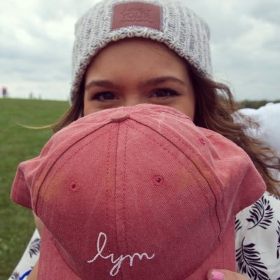 Love Your Melon is an apparel brand run by college students across the country on a mission to help fight the battle against pediatric cancer🌻