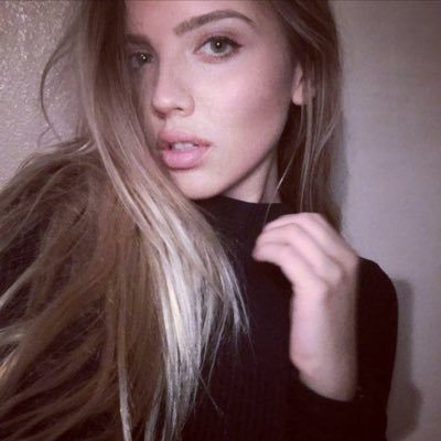 Celebrity News Reality TV TV Stars Actors & Actresses. UCF🗡🗡⚔🛡 New Twitter! Old one got deleted): SnapChat😈: anasantinix    VEGAN ❤️🐂🐎