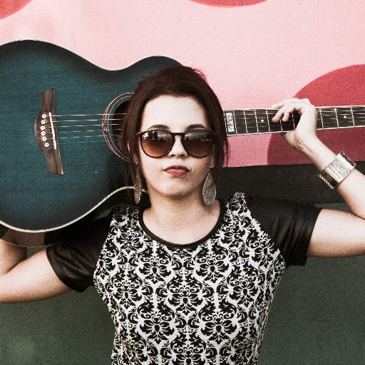 YouTuber! Cristã, meu negocio é música.
https://t.co/t78sh6QsQc