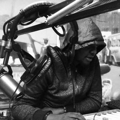 Radio Sports Presenter/Analyst @ghettoradio895 #Offside #HiphopRepublik | support Liverpool FC | Follow @kutizo on Instagram