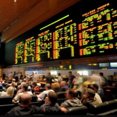 Former Vegas oddsmaker turned recreational handicapper. My goal is to educate by using prior knowledge and experience to give sports betting insight.