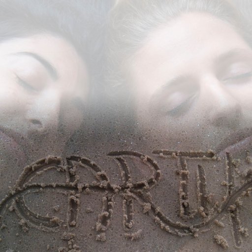 Amy & Vaishnavi's sacred chants ascend to Spirit through soulful, soaring vocals, calling the names of the Divine of all traditions with devotion...