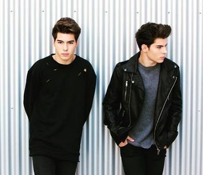 ~Gemelier Extremeña~ @_jesus_OM @DanielOviedoM
Desde pantallas a sus corazones✌