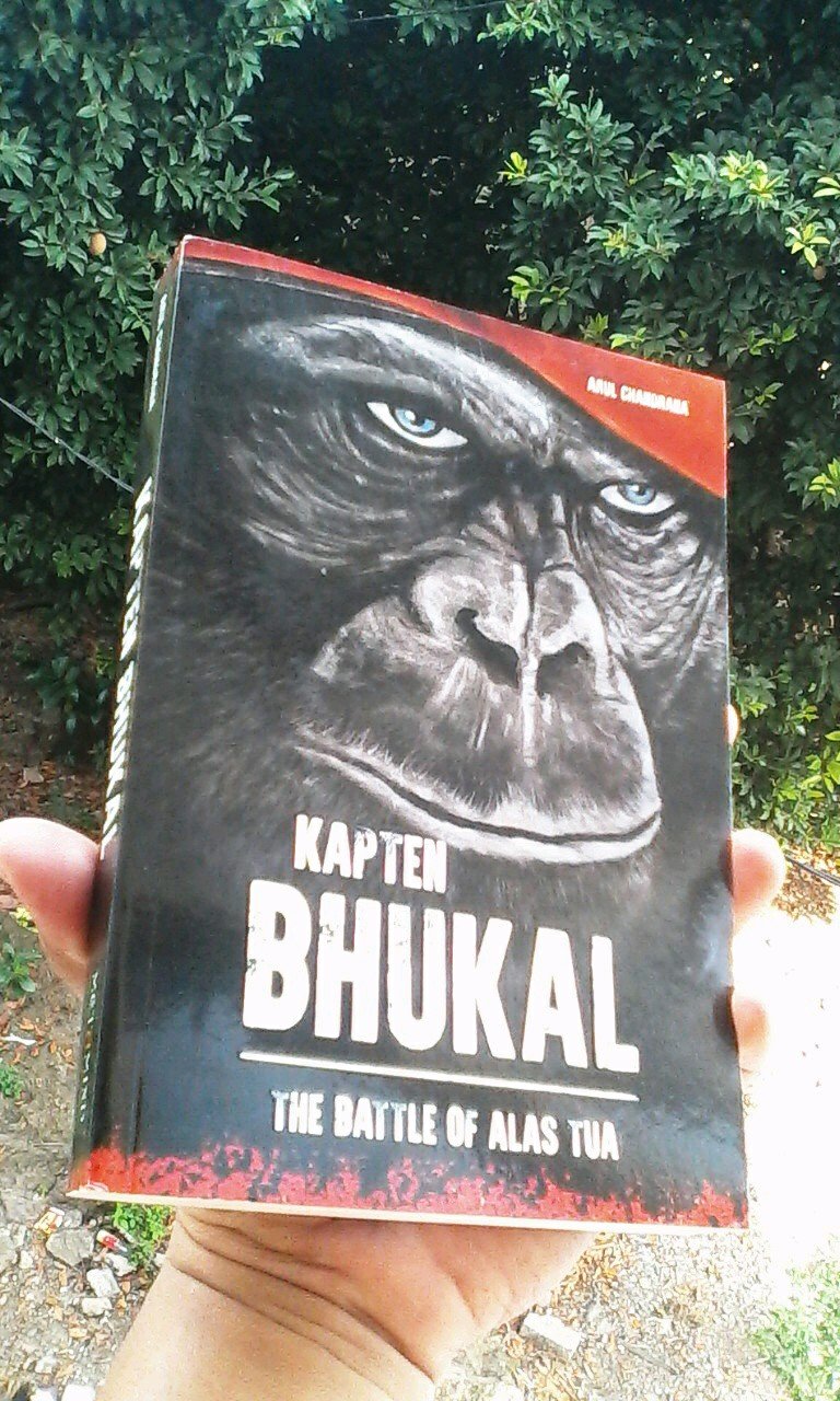 arulight's profile picture. I am a writer, but I don't change the course of history, I enrich it.