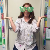 Carly Sturm (@sturmtweets) 's Twitter Profile Photo