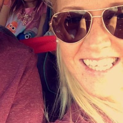 chasinmydream23's profile picture. young lady living my dreams!! cry kiss dream !! cherish life 💖💗