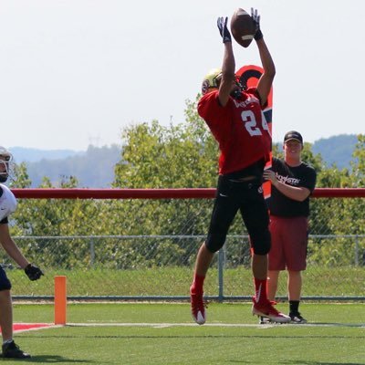 Cmzr2Miller's profile picture. hardcore mountaineer football fan !! lived in motown my whole life ...