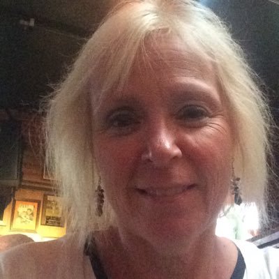 amartin48's profile picture. 