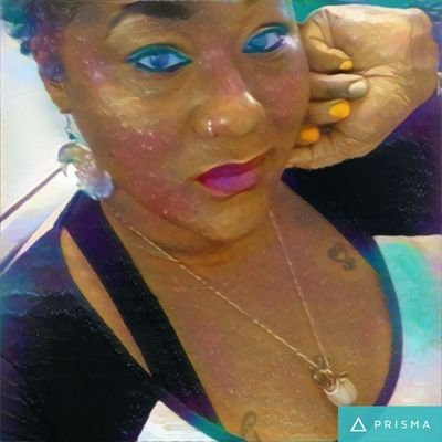 PeaceUnraveling's profile picture. Words = Life