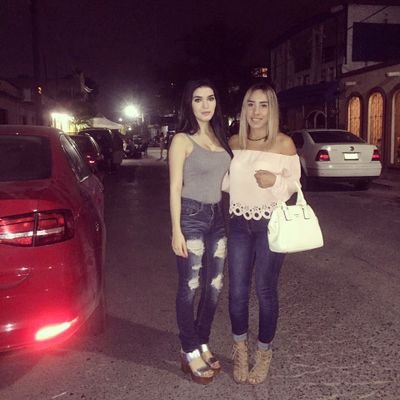 Y de repente, llega esa persona que rompe todos tus esquemas y te saca una sonrisa con la más mínima tontería.