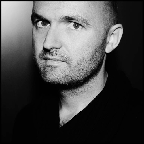 founder & creative director of ...,staat creative agency + THE NEW STIJL. More an instagram than a twitter type-of-guy... @jochemstaat