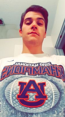 abbott_thomas's profile picture. Beach Bum •
Stay Lifted 🚀 

@DougyOakMusic