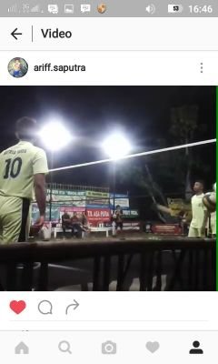 saputraarief486's profile picture. 