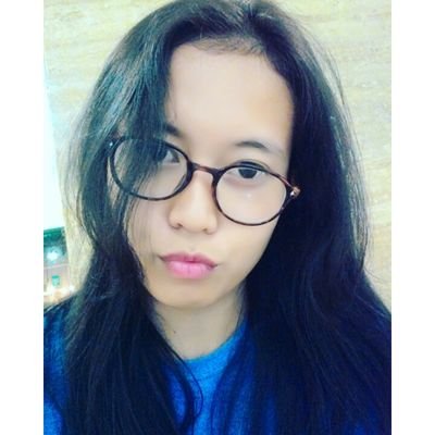 MiraCahyanti's profile picture. 💄