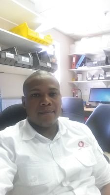 DrDumisa's profile picture.