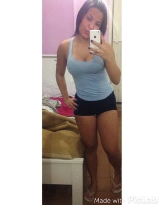 poxamorena01's profile picture. 