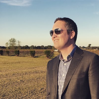 Ask me about the world's first network-attached storage that actually helps intelligently manage data. Also tune in for news from my woodshop, garden, & kitchen
