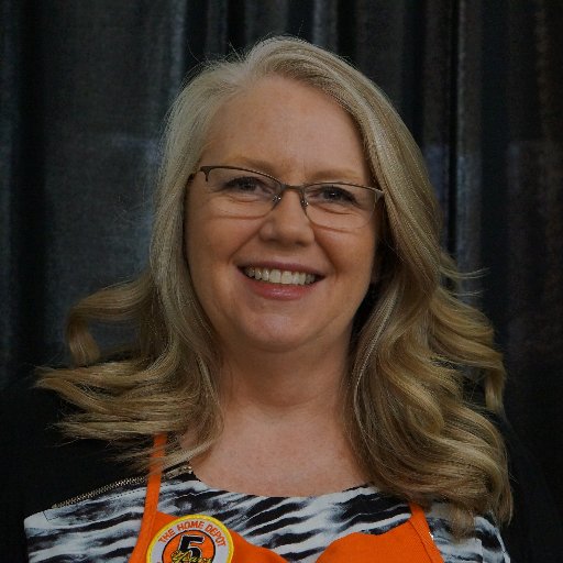 Love being orange! HR for Home Depot. Tweets are my own.