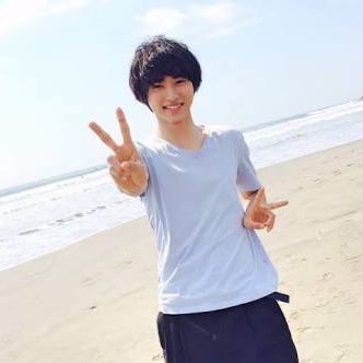 rabbit1753's profile picture. ☆趣味アカ☆ 高2【like☞💓新垣結衣💓山﨑賢人.ディズニー.スタバ.ハルさん.うめかさん.映画.マンガなんでも.comico.月9.お笑い】気軽にフォローお願いします‼︎フォロバ120%✋✋(←遅くなるかもです) 無言フォローすいません