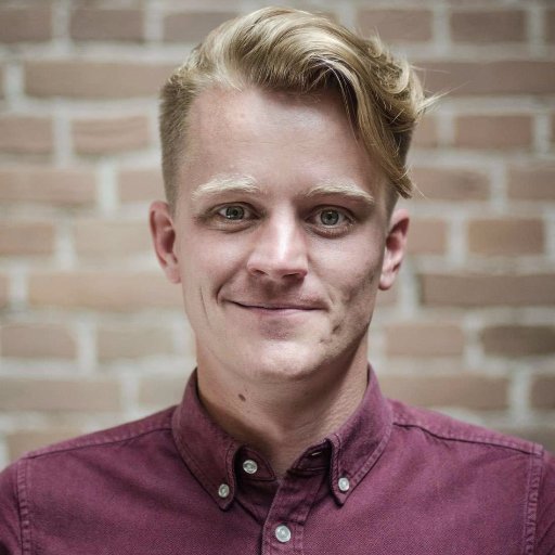 crisvhoogdalem's profile picture. Concept Developer @BLOCnl | Next Generation Development