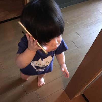 Longchamp0707's profile picture. 岐阜県に住む娘LOVEな母です。おもにツイッターでは、子育てについてつぶやいてます。娘2歳。いたずら盛り、日々悩んでばかり。だけど、怒ったり苛々したくないので、こどもの涙とママのストレスを減らす為にはどうしたらいいか、その対策体験談などを載せてます。共感してくれる方、子育て中の方など、よろしくお願いします！
