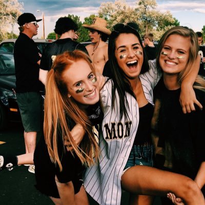 mikayla_dudek's profile picture. 