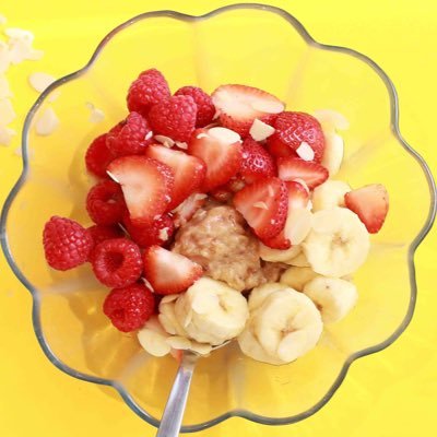 plantbasedkw's profile picture. حساب لأهم المعلومات في مجال الصحة و وصفات نباتيه لمساعدتكم لتحقيق نظام غذائي أفضل. اشترك في قناة اليوتيوب لدينا⬇️