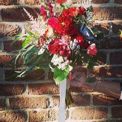 Clarity Flowers #Ringwood provide a unique personal service for all your fresh flower requirements. Call 07745560405 for a consultation. https://t.co/zEpuy1ashB