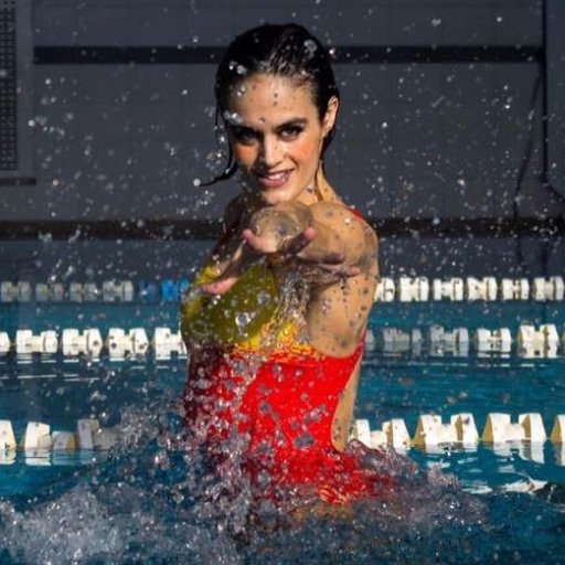 Double Olympic Medalist in Synchro®. Canary Best Athlete. Instagram @thaishenriquezt